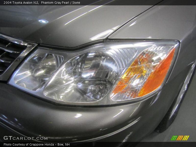 Phantom Gray Pearl / Stone 2004 Toyota Avalon XLS