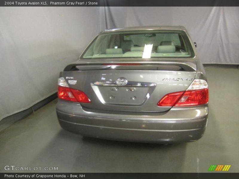 Phantom Gray Pearl / Stone 2004 Toyota Avalon XLS