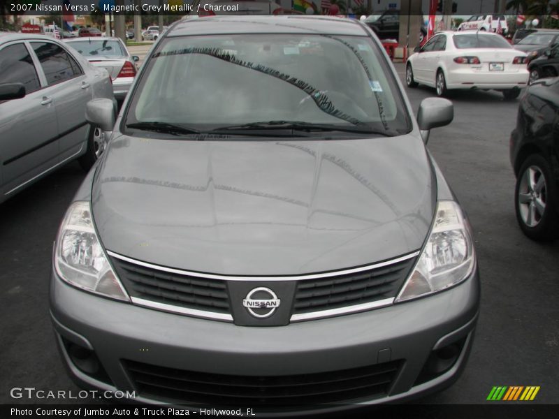 Magnetic Grey Metallic / Charcoal 2007 Nissan Versa S