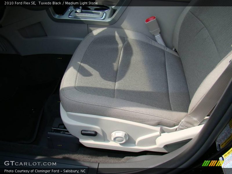 Tuxedo Black / Medium Light Stone 2010 Ford Flex SE