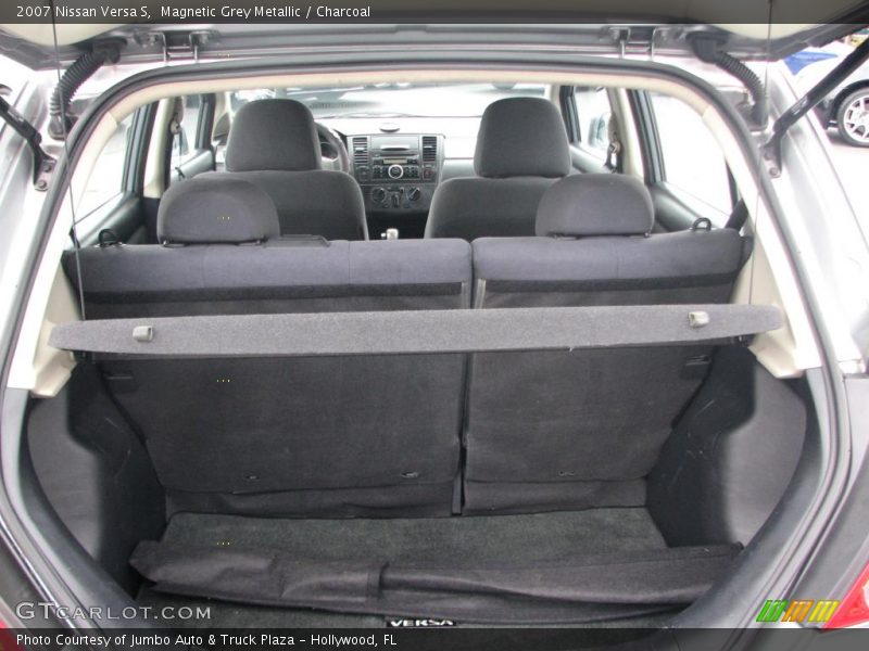 Magnetic Grey Metallic / Charcoal 2007 Nissan Versa S