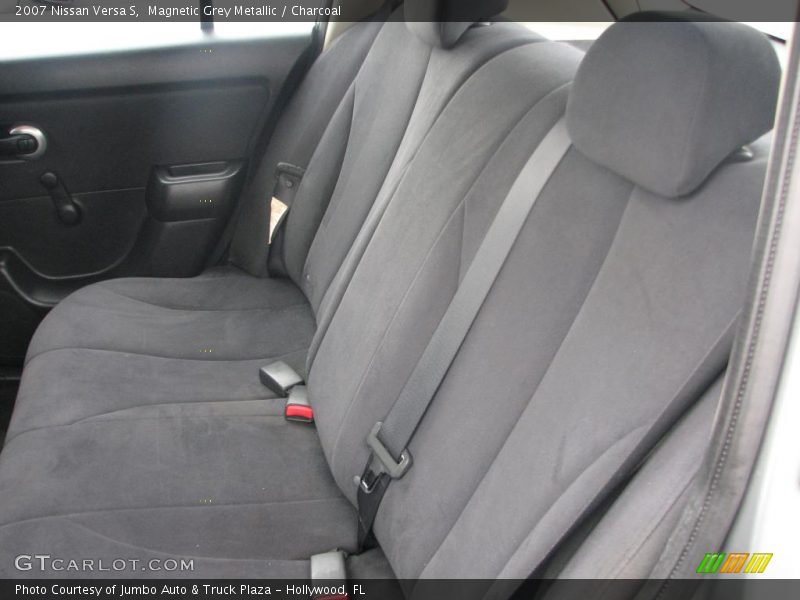 Magnetic Grey Metallic / Charcoal 2007 Nissan Versa S