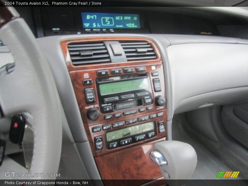 Phantom Gray Pearl / Stone 2004 Toyota Avalon XLS