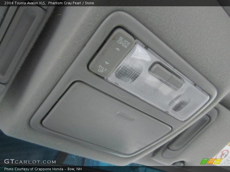 Phantom Gray Pearl / Stone 2004 Toyota Avalon XLS