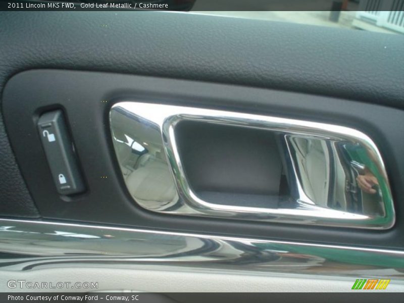 Gold Leaf Metallic / Cashmere 2011 Lincoln MKS FWD