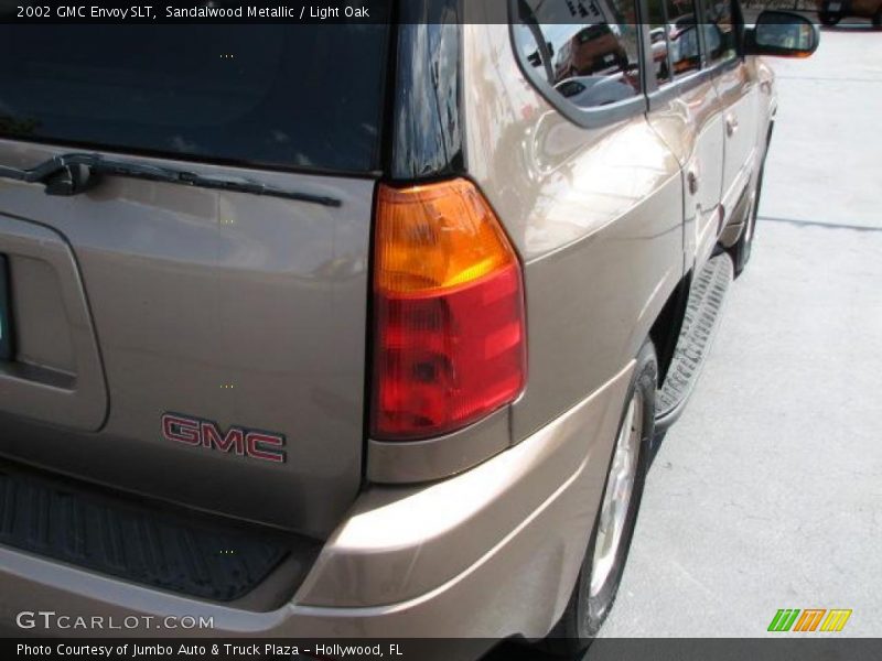 Sandalwood Metallic / Light Oak 2002 GMC Envoy SLT