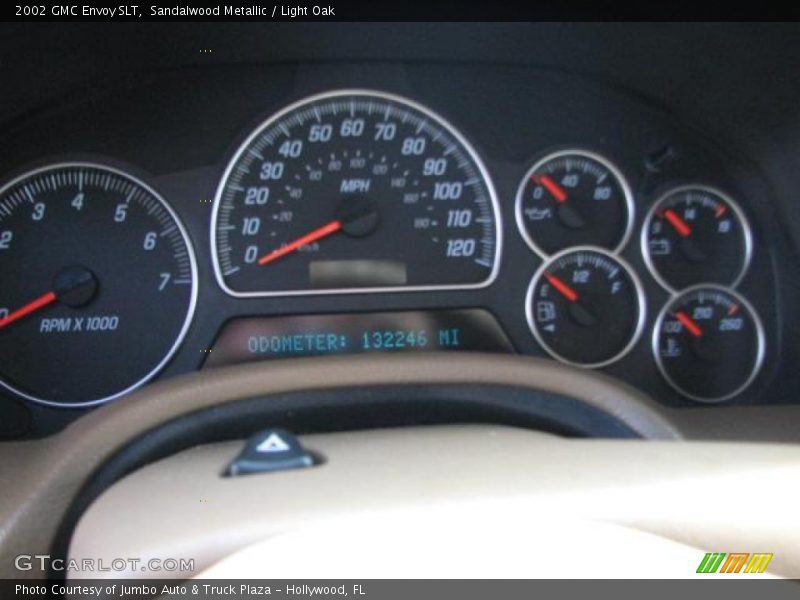 Sandalwood Metallic / Light Oak 2002 GMC Envoy SLT