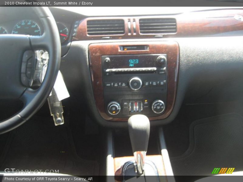 Summit White / Ebony 2010 Chevrolet Impala LT