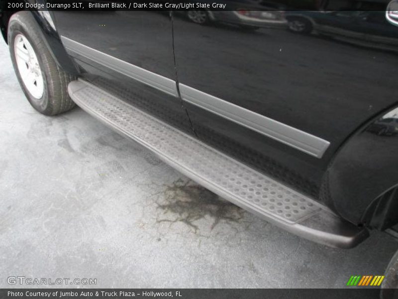 Brilliant Black / Dark Slate Gray/Light Slate Gray 2006 Dodge Durango SLT