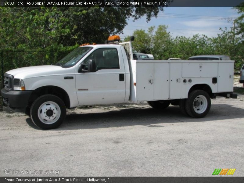 Oxford White / Medium Flint 2003 Ford F450 Super Duty XL Regular Cab 4x4 Utility Truck