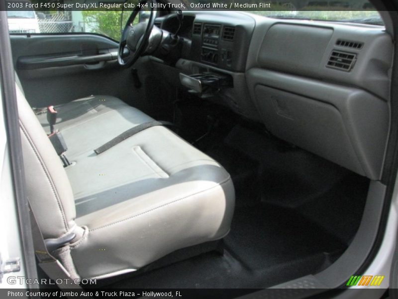 Oxford White / Medium Flint 2003 Ford F450 Super Duty XL Regular Cab 4x4 Utility Truck