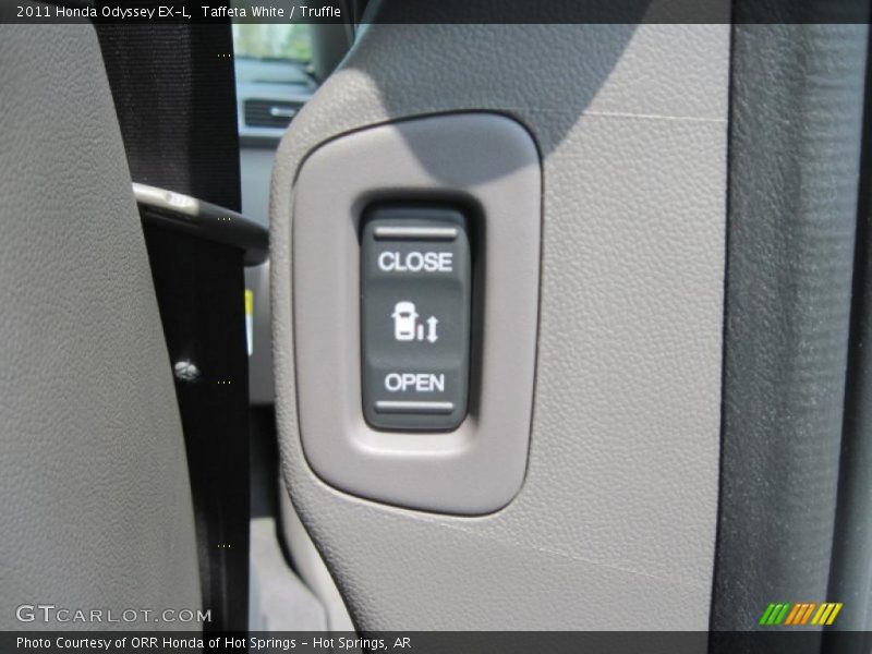 Taffeta White / Truffle 2011 Honda Odyssey EX-L