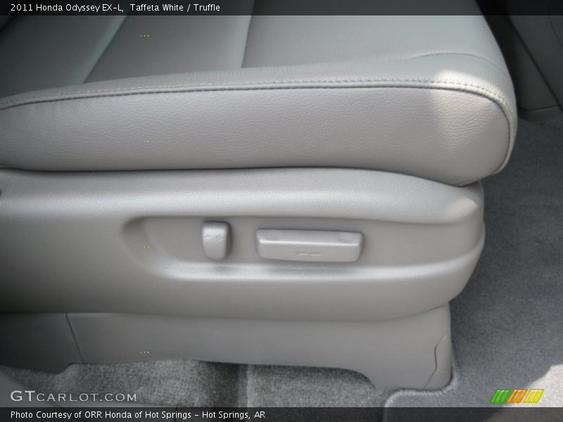 Taffeta White / Truffle 2011 Honda Odyssey EX-L