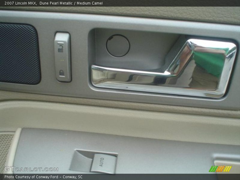 Dune Pearl Metallic / Medium Camel 2007 Lincoln MKX