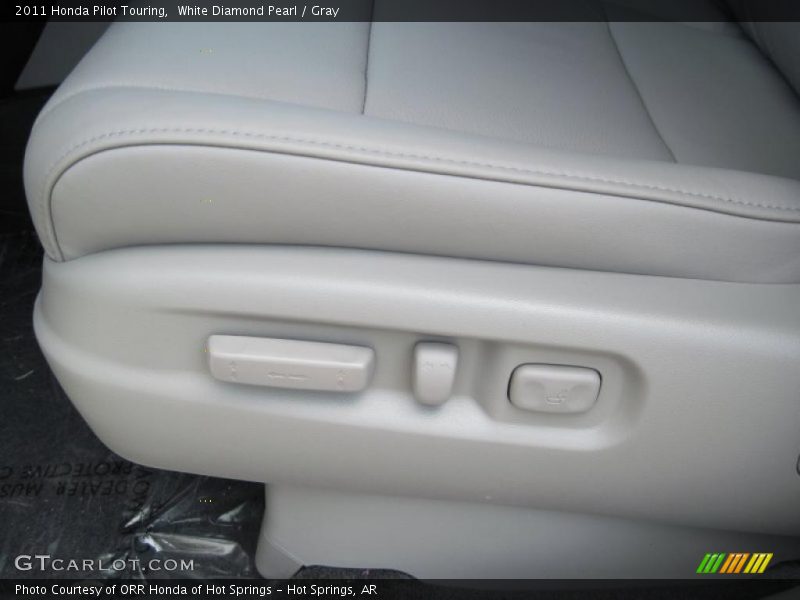 White Diamond Pearl / Gray 2011 Honda Pilot Touring