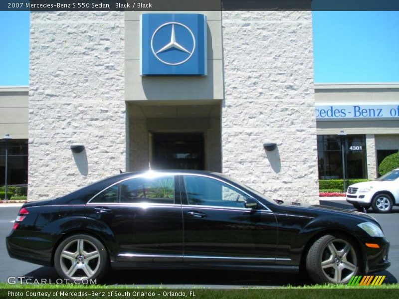 Black / Black 2007 Mercedes-Benz S 550 Sedan
