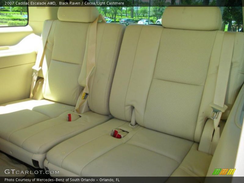 Black Raven / Cocoa/Light Cashmere 2007 Cadillac Escalade AWD