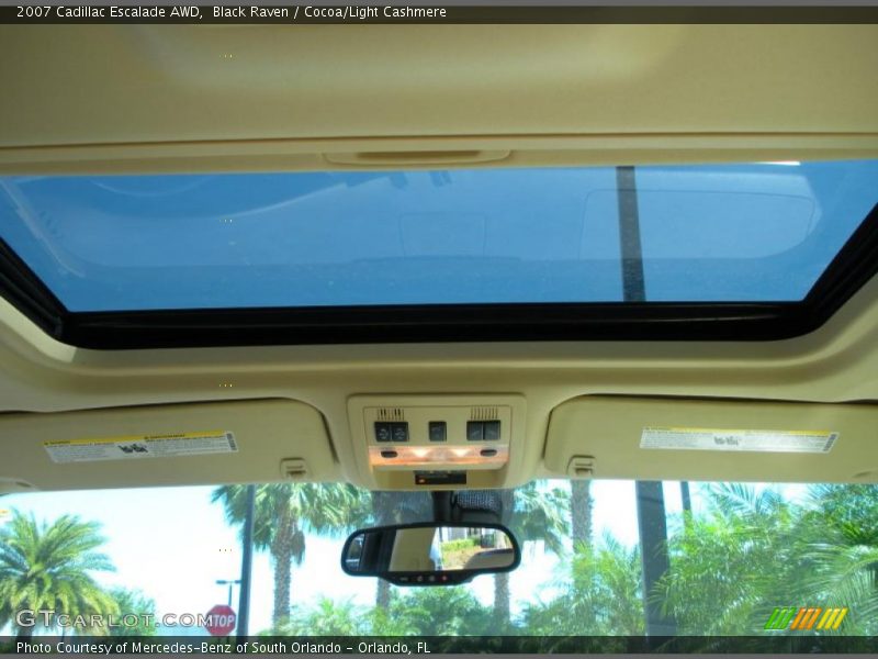 Black Raven / Cocoa/Light Cashmere 2007 Cadillac Escalade AWD