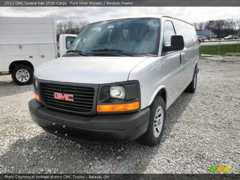 Pure Silver Metallic / Medium Pewter 2011 GMC Savana Van 1500 Cargo