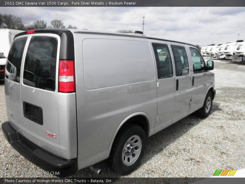 Pure Silver Metallic / Medium Pewter 2011 GMC Savana Van 1500 Cargo