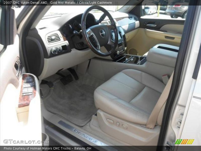 Gold Mist Metallic / Cocoa/Light Cashmere 2007 GMC Yukon Denali AWD