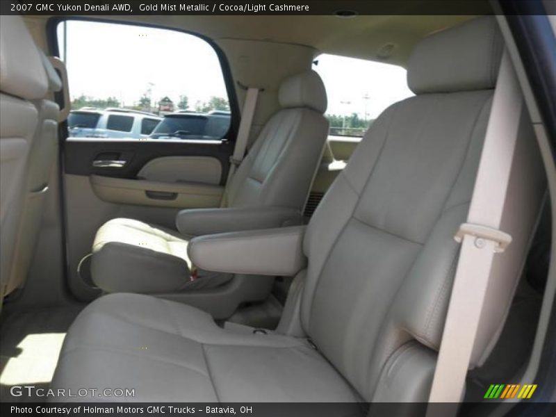 Gold Mist Metallic / Cocoa/Light Cashmere 2007 GMC Yukon Denali AWD