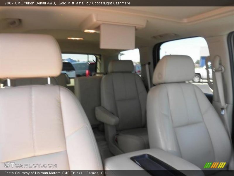 Gold Mist Metallic / Cocoa/Light Cashmere 2007 GMC Yukon Denali AWD