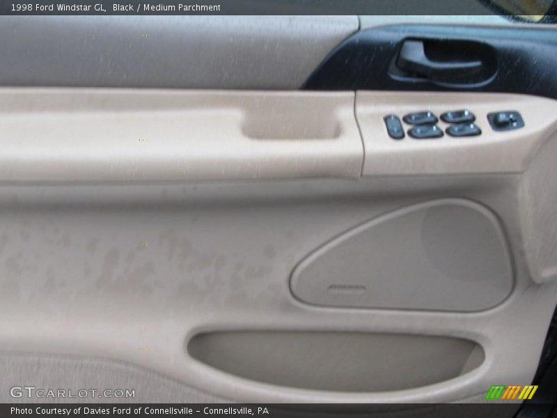 Black / Medium Parchment 1998 Ford Windstar GL