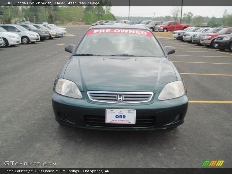 Clover Green Pearl / Beige 2000 Honda Civic VP Sedan
