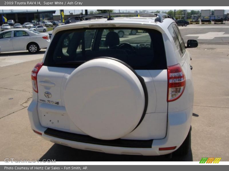 Super White / Ash Gray 2009 Toyota RAV4 I4