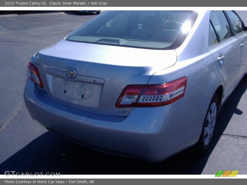 Classic Silver Metallic / Ash Gray 2010 Toyota Camry LE