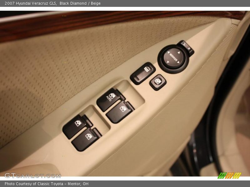 Black Diamond / Beige 2007 Hyundai Veracruz GLS
