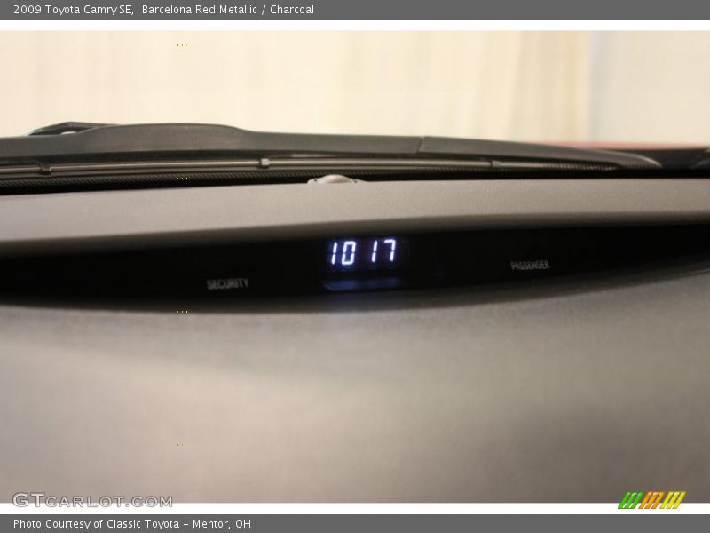 Barcelona Red Metallic / Charcoal 2009 Toyota Camry SE