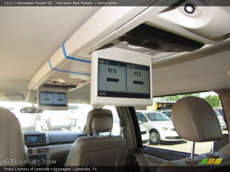 Tanzanite Blue Metallic / Sierra Stone 2011 Volkswagen Routan SE
