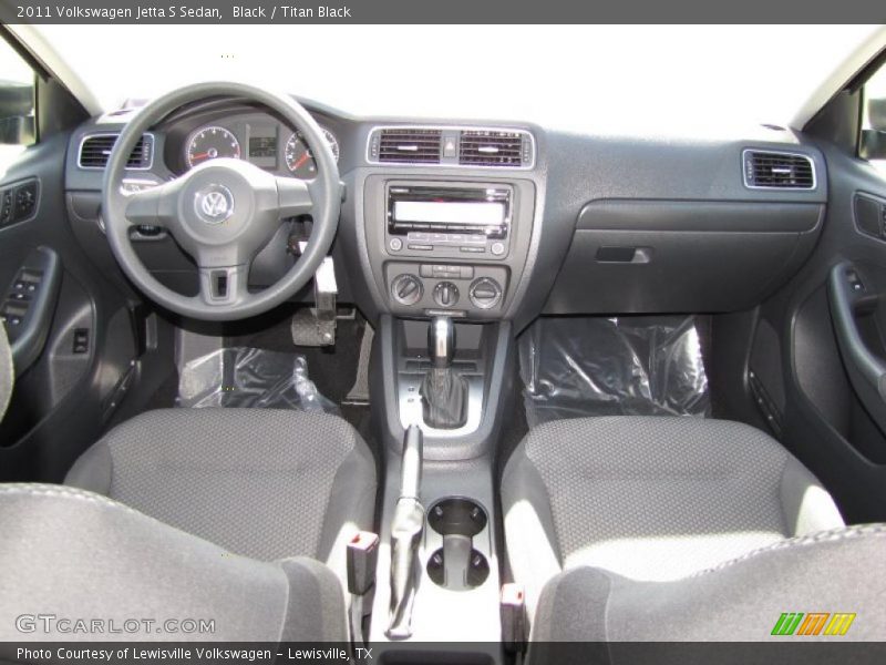 Black / Titan Black 2011 Volkswagen Jetta S Sedan
