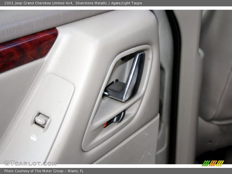 Silverstone Metallic / Agate/Light Taupe 2001 Jeep Grand Cherokee Limited 4x4