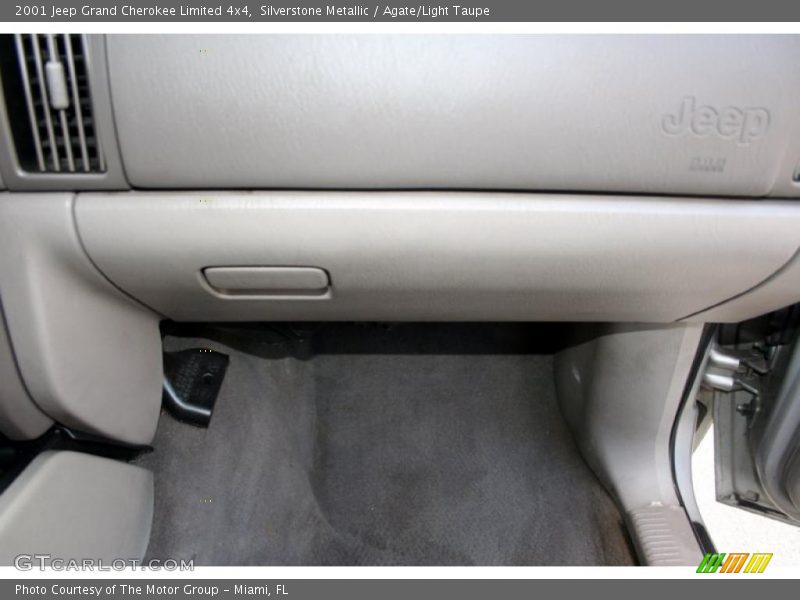 Silverstone Metallic / Agate/Light Taupe 2001 Jeep Grand Cherokee Limited 4x4