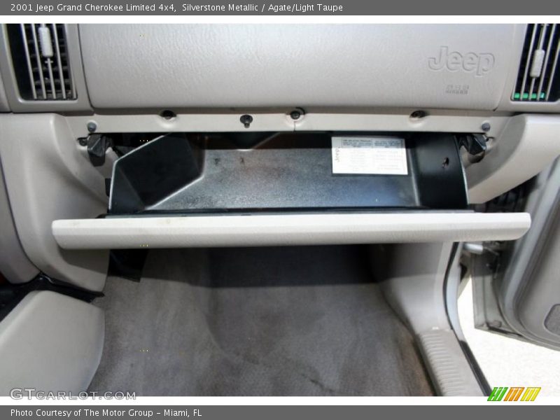 Silverstone Metallic / Agate/Light Taupe 2001 Jeep Grand Cherokee Limited 4x4