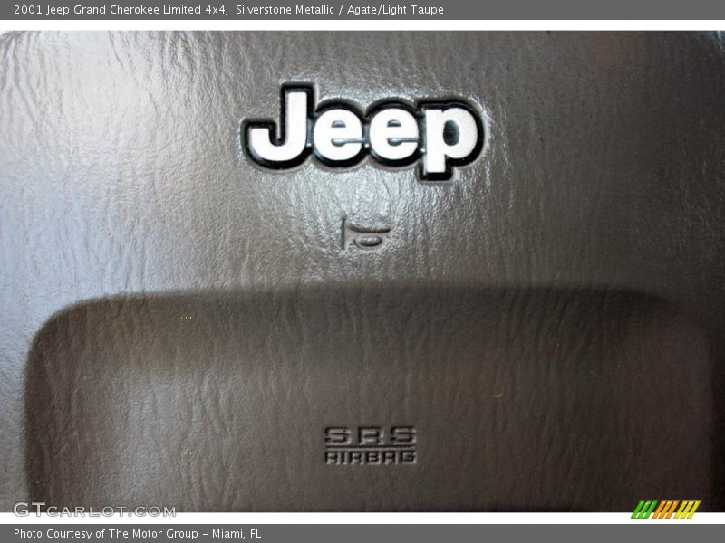 Silverstone Metallic / Agate/Light Taupe 2001 Jeep Grand Cherokee Limited 4x4
