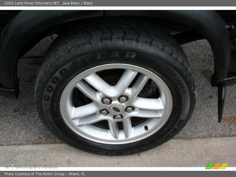 Java Black / Black 2003 Land Rover Discovery SE7