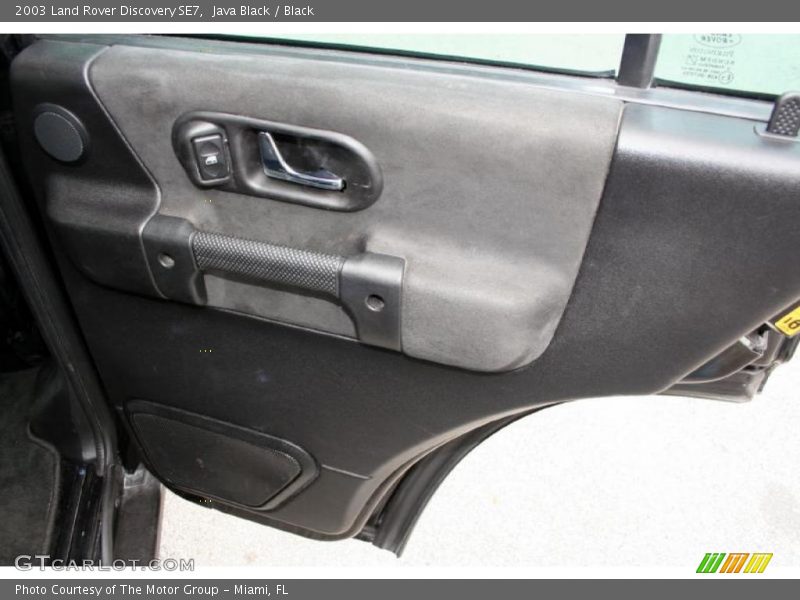 Java Black / Black 2003 Land Rover Discovery SE7