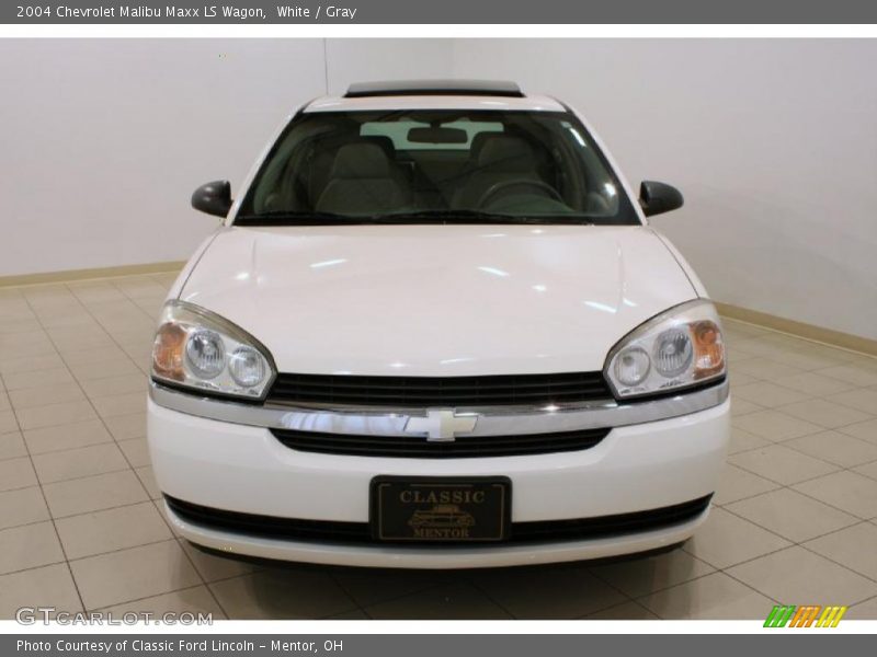 White / Gray 2004 Chevrolet Malibu Maxx LS Wagon