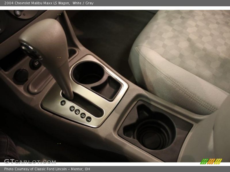 White / Gray 2004 Chevrolet Malibu Maxx LS Wagon