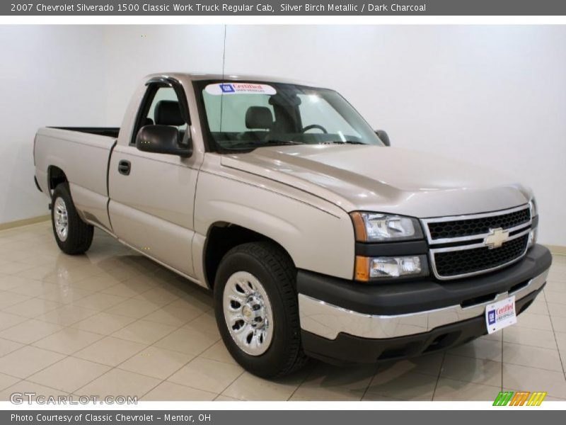 Silver Birch Metallic / Dark Charcoal 2007 Chevrolet Silverado 1500 Classic Work Truck Regular Cab