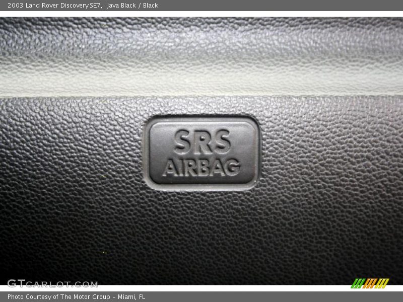 Java Black / Black 2003 Land Rover Discovery SE7