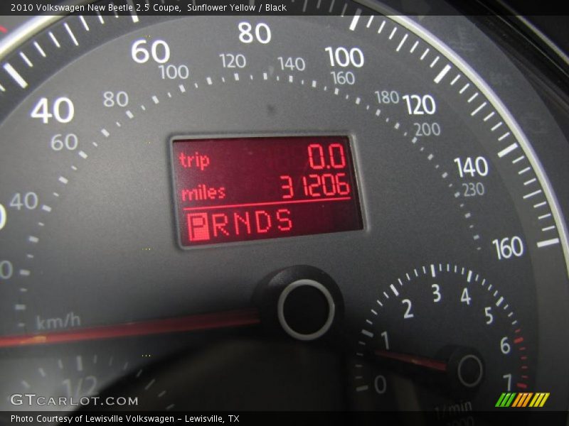 Sunflower Yellow / Black 2010 Volkswagen New Beetle 2.5 Coupe