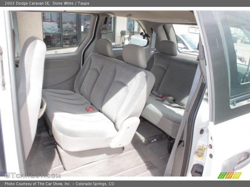 Stone White / Taupe 2003 Dodge Caravan SE