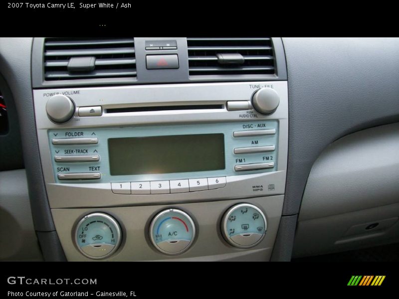 Super White / Ash 2007 Toyota Camry LE