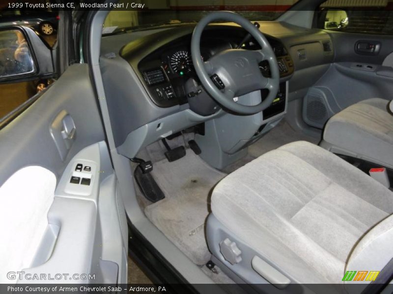 Woodland Pearl / Gray 1999 Toyota Sienna CE