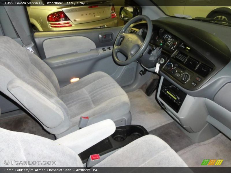 Woodland Pearl / Gray 1999 Toyota Sienna CE